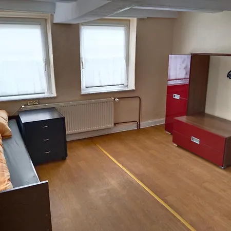 Haus Alleinnutzung 6 7 Betten 32816 Nicht Eisennach! شقة